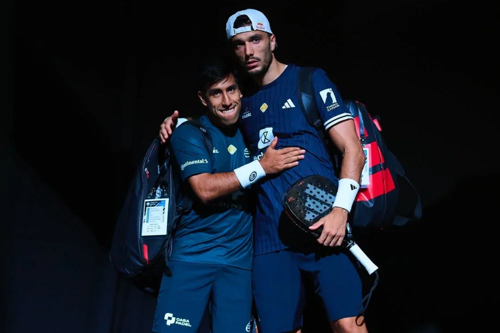 Chingotto y Galán durante la final del P2 de Asunción.